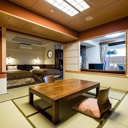 Hotel New Tomiyoshi Atami  Zewnętrze zdjęcie