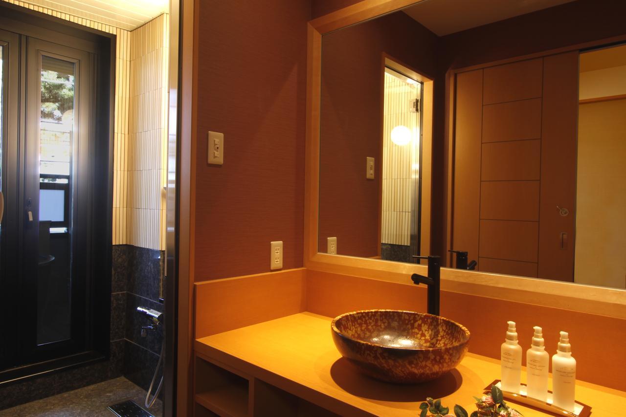 Hotel New Tomiyoshi Atami  Zewnętrze zdjęcie